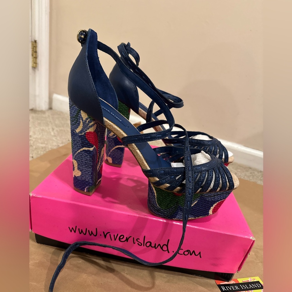 River Island Navy Strappy Platform Sandals - Picture 8 of 8